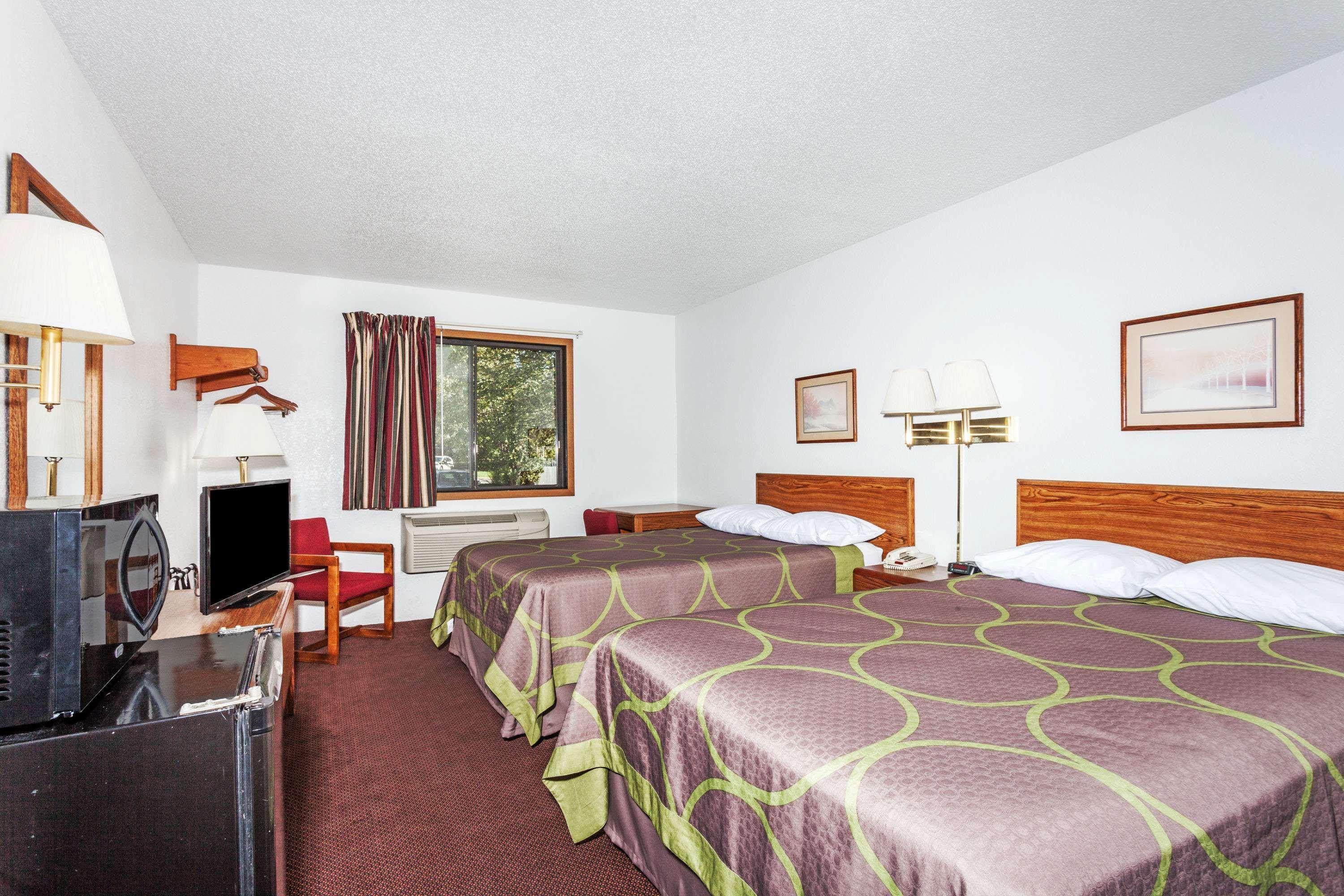 Super 8 By Wyndham Winchester Va Exterior photo